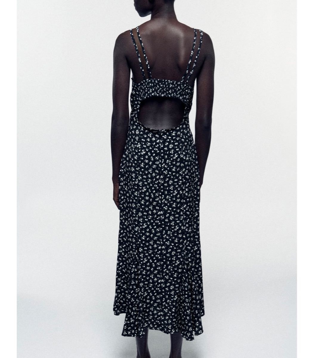 Paypayフリマ ラスト1点 Zara 新品 フラワー柄ワンピース Vネックワンピース ももち 花柄 ロングワンピース マキシワンピース Paypayフリマ ラスト1点 Zara 新品 フラワー柄ワンピース Vネックワンピース ももち 花柄 ロングワンピース マキシワンピース