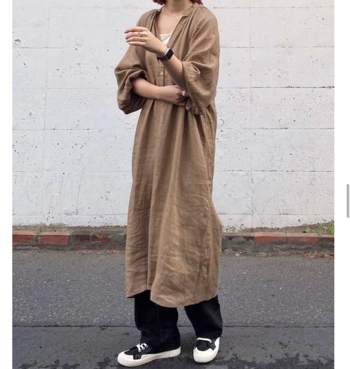 Paypayフリマ Zara 新品 リネン地ミディ丈ワンピース Vネックワンピース ロングワンピース ミモレ丈 着回し オフィスカジュアル Paypayフリマ Zara 新品 リネン地ミディ丈ワンピース Vネックワンピース ロングワンピース ミモレ丈 着回し オフィスカジュアル