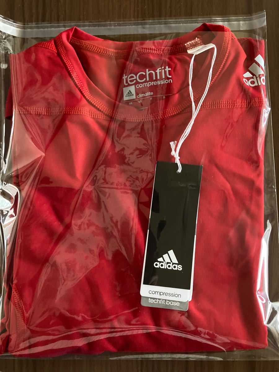 Paypayフリマ Adidas アディダス サッカーインナー長袖シャツ 赤 メンズ用 Mサイズ 女子可 着圧compression Techfit Paypayフリマ Adidas アディダス サッカーインナー長袖シャツ 赤 メンズ用 Mサイズ 女子可 着圧compression Techfit