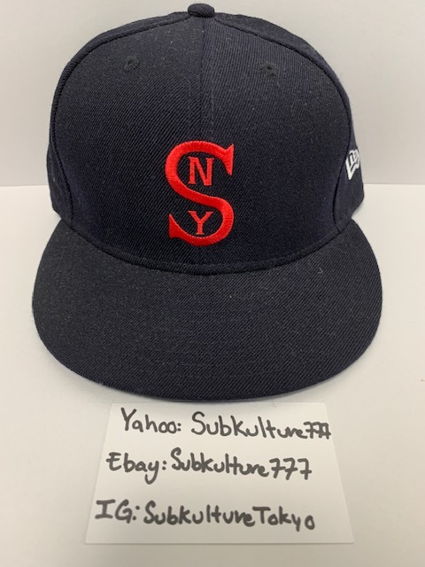【新品】 Supreme SNY RED NAVY NEW ERA 7 1/8 5 Panel Snapback　シュプリーム　Box Logo rare new キャップ ネイビー　帽子　希少