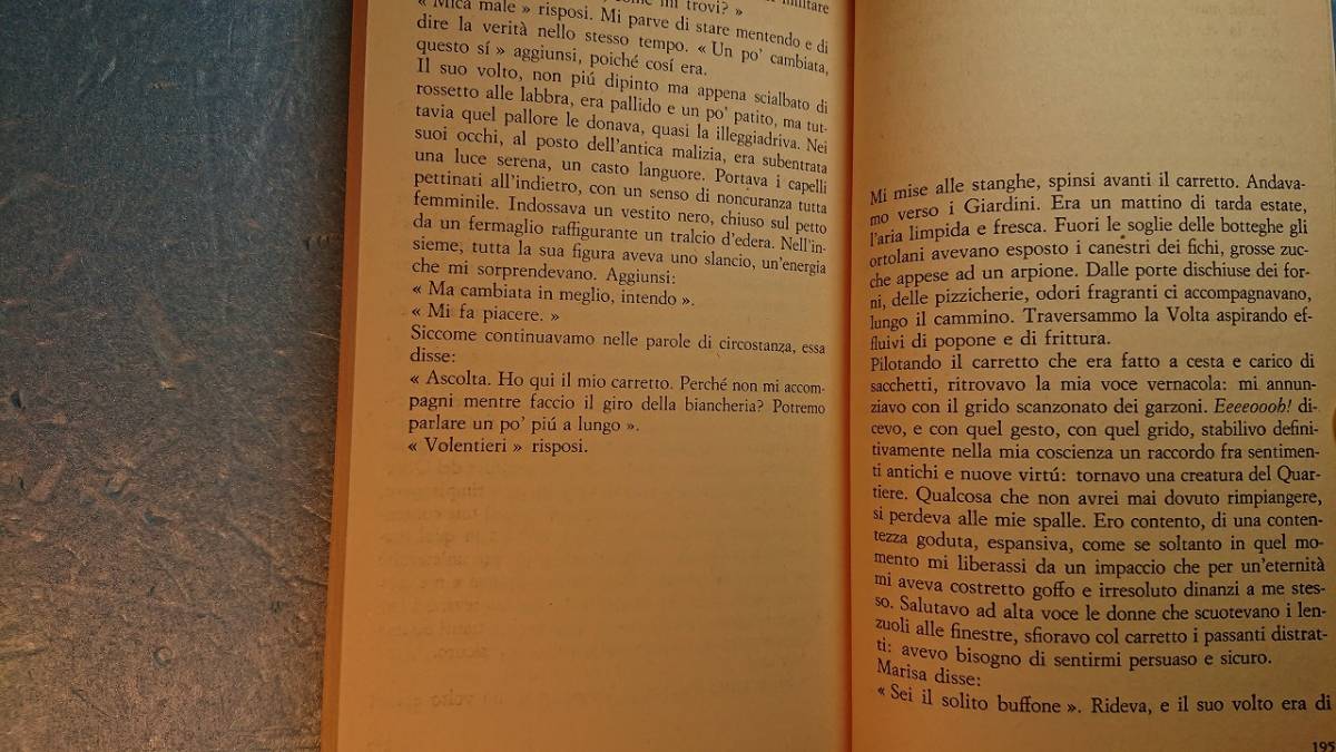 イタリア語文学「Il Quartiere/界隈」Vasco Pratolini/ヴァスコ・プラトリーニ著　1985年