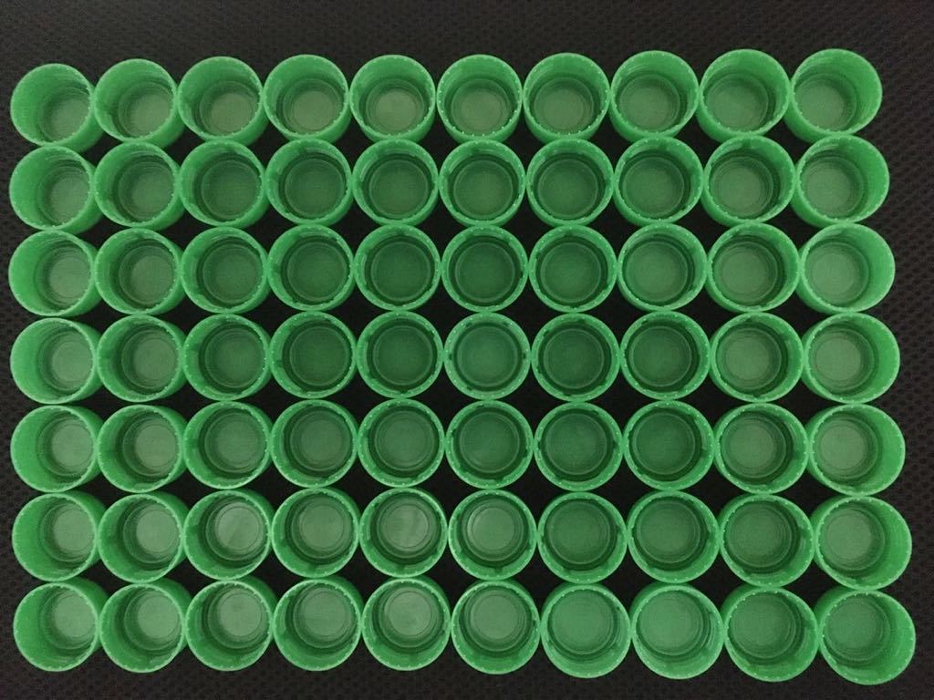 【送料込】ペットボトル キャップ 70個 三ツ矢サイダー カラー グリーン系 簡易洗浄