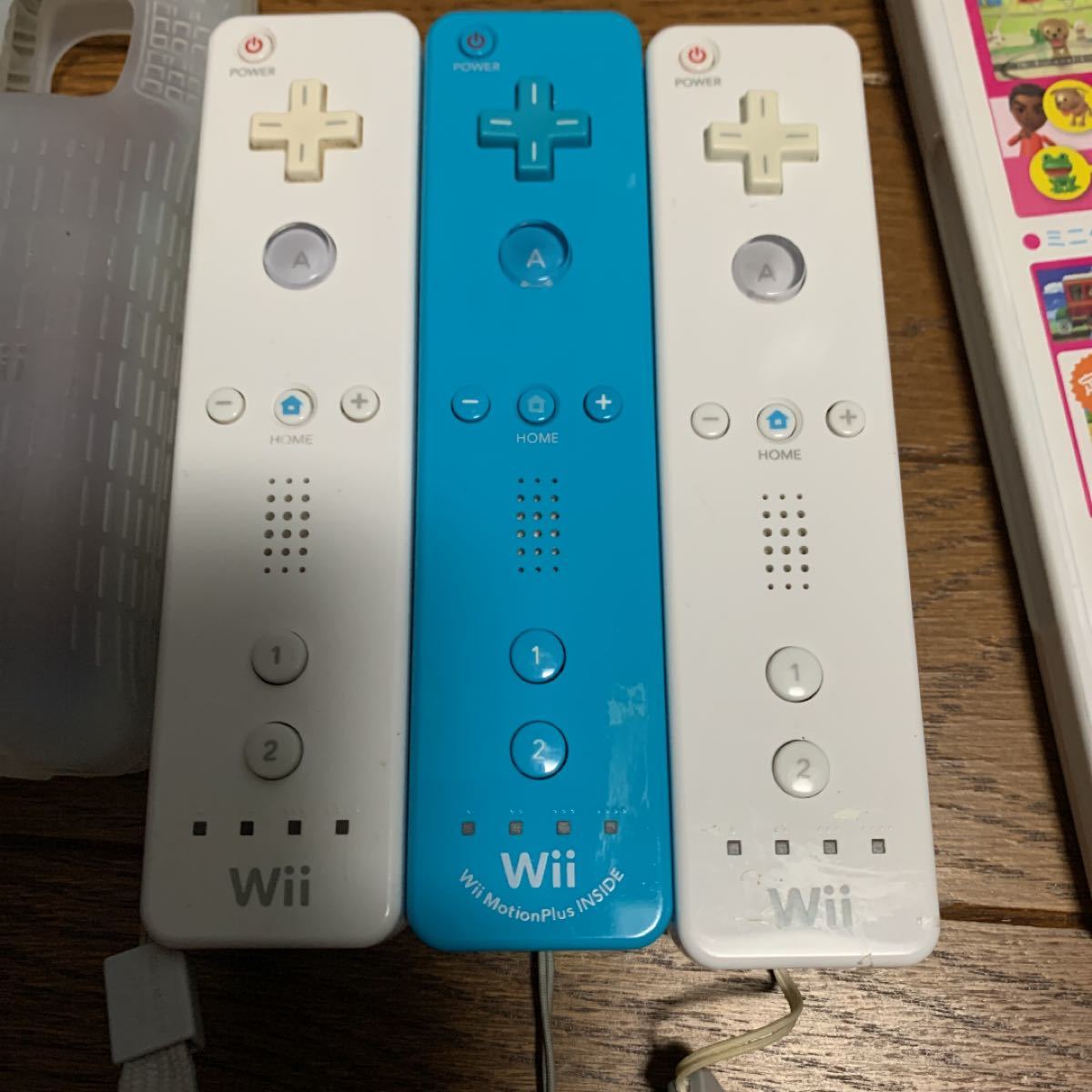 WIIリモコン3本とWIIパーティ