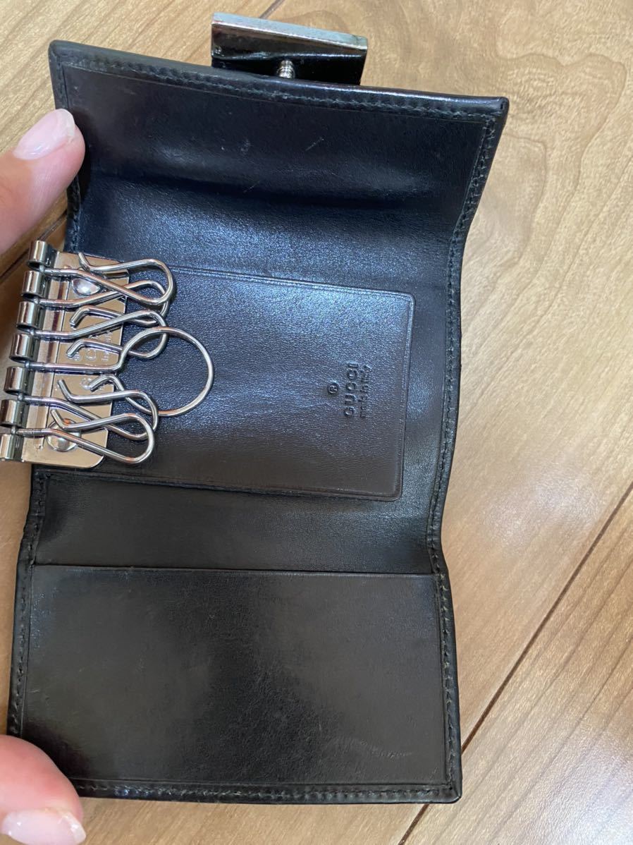 超美品 GUCCI グッチ キーケース Gロゴ モノグラム 黒キャンバス本革