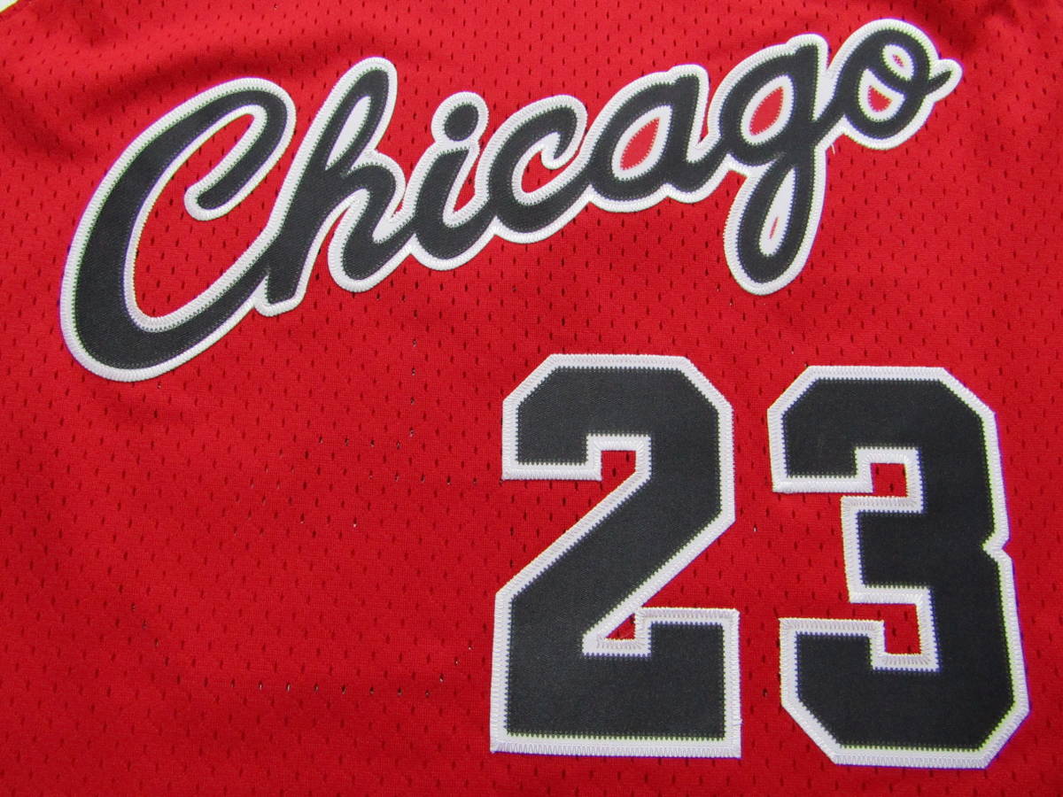 NBA JORDAN #23 BULLS マイケル・ジョーダン NIKE製 シカゴ・ブルズ ユニフォーム　ナイキ ジャージ　タンクトップ　当時物 刺繍