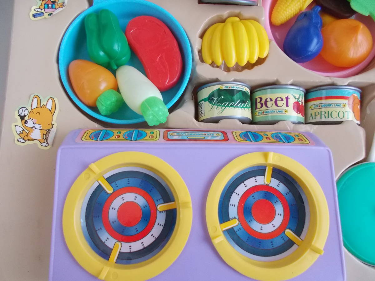  kitchen set ( toy ) corporation on da secondhand goods 