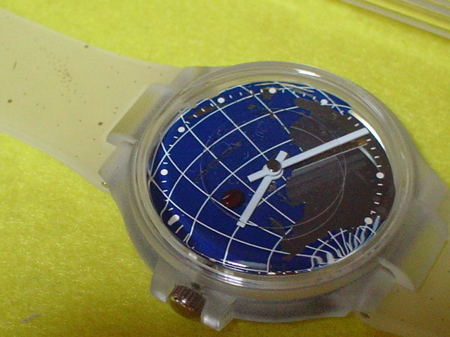 珍品　デザイン　ノベルティー　GEORGIA　SIGNATURE　腕時計　ケース付　未使用品_画像1