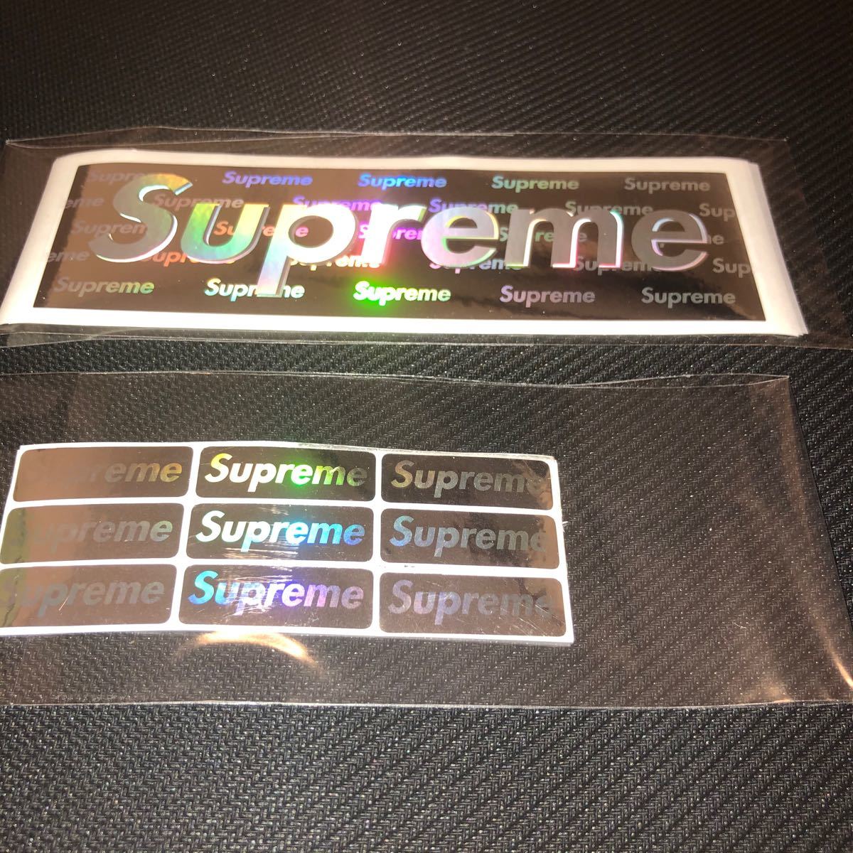 Paypayフリマ Supreme ホログラムステッカー 大サイズ小サイズセット Paypayフリマ Supreme ホログラムステッカー 大サイズ小サイズセット