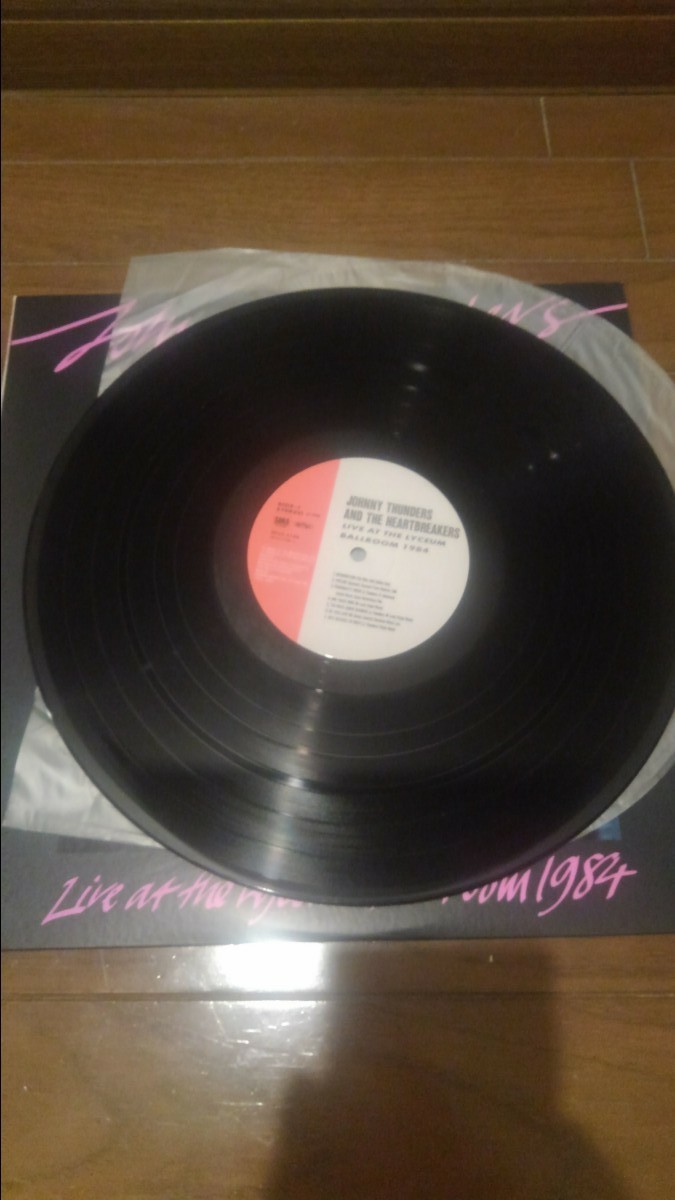 JOHNNY THUNDERS & THE HEARTBREAKERS-Live At The Lyceum Ballr