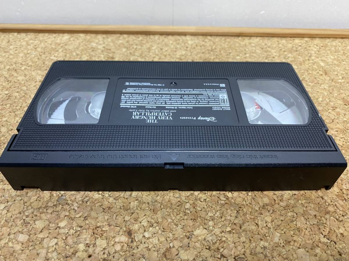 送料520円! 貴重 はらぺこあおむし ビデオ VHS 収録時間32分 送料520円! 貴重 はらぺこあおむし ビデオ VHS 収録時間32分