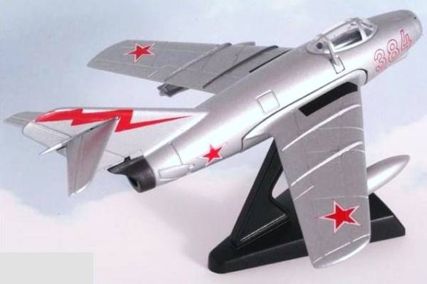 □即決【MiG-15】デルプラド世界の戦闘機 No.9 1/102 | JChere雅虎拍卖代购