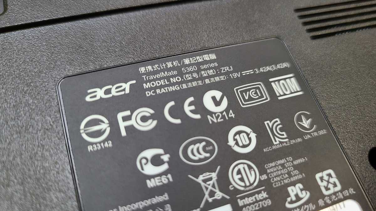 acer TRAVELMATE 5360 ZRJ Celeron-B815 4GB BIOS OK Junk ②