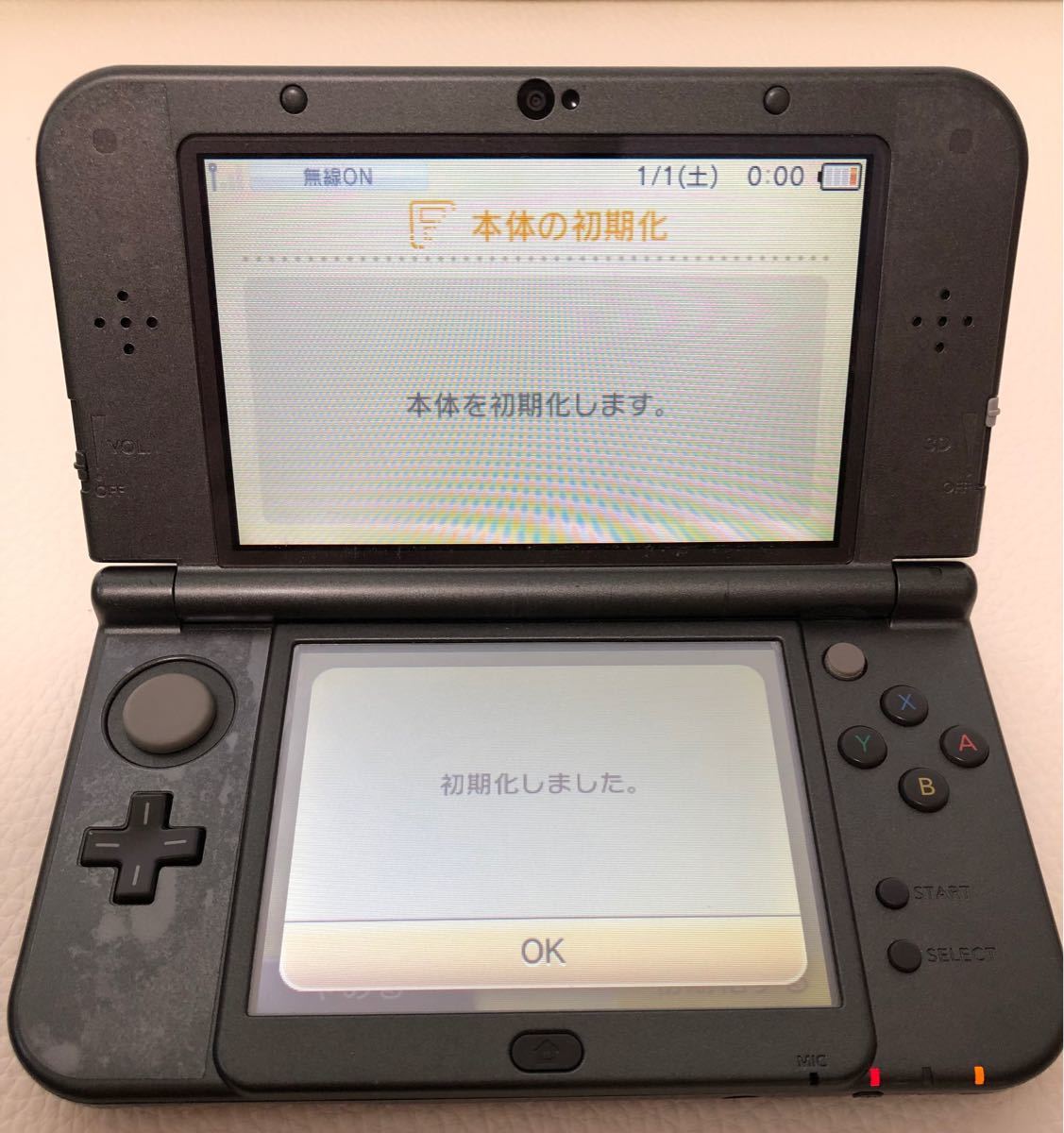 New ニンテンドー3DS LL 付属品完備  ACアダプター 任天堂3DS RED-001メタリックブラック 黒 ハードケース