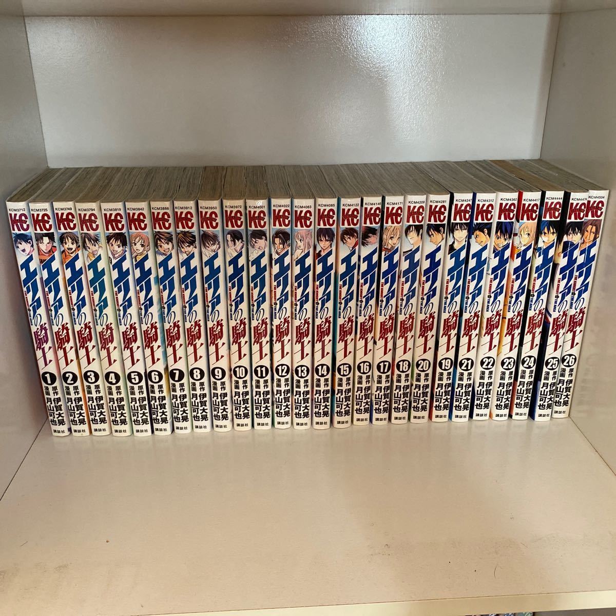 Paypayフリマ エリアの騎士 漫画全巻セット C 1 57巻 完結 Paypayフリマ エリアの騎士 漫画全巻セット C 1 57巻 完結