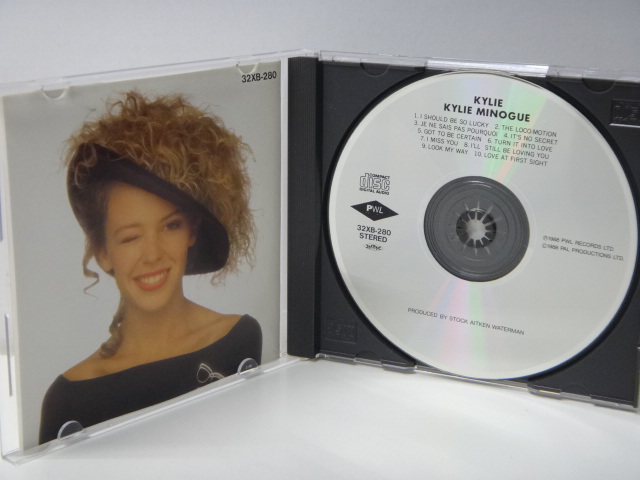 ☆CD☆カイリー・ミノーグ KYLIE MINOGUE 国内盤 32XB-280 ☆166_画像2