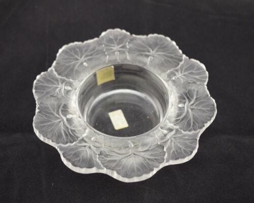 【お1人様1点限り】 ビンテージC1950Sサイン Lalique フランス Crystal Glass honfleurゼラニウム花柄ボウル ラリック その他