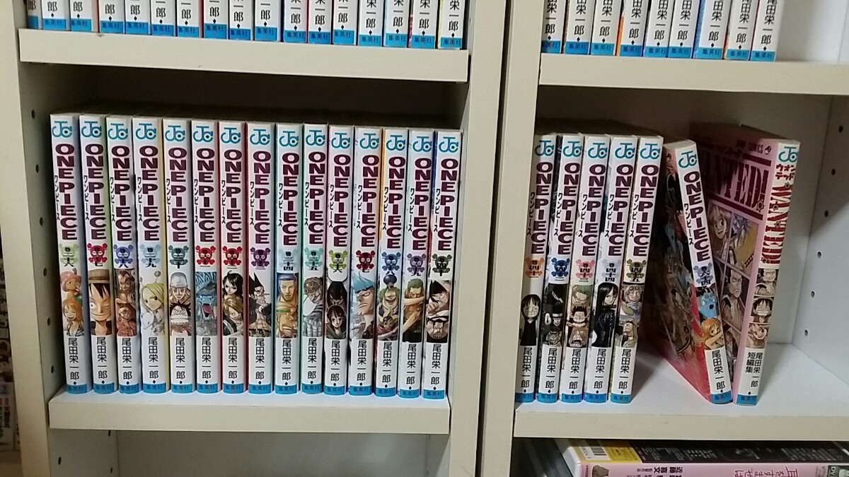 漫画『ONE PIECE』  1～45巻、他 計48冊