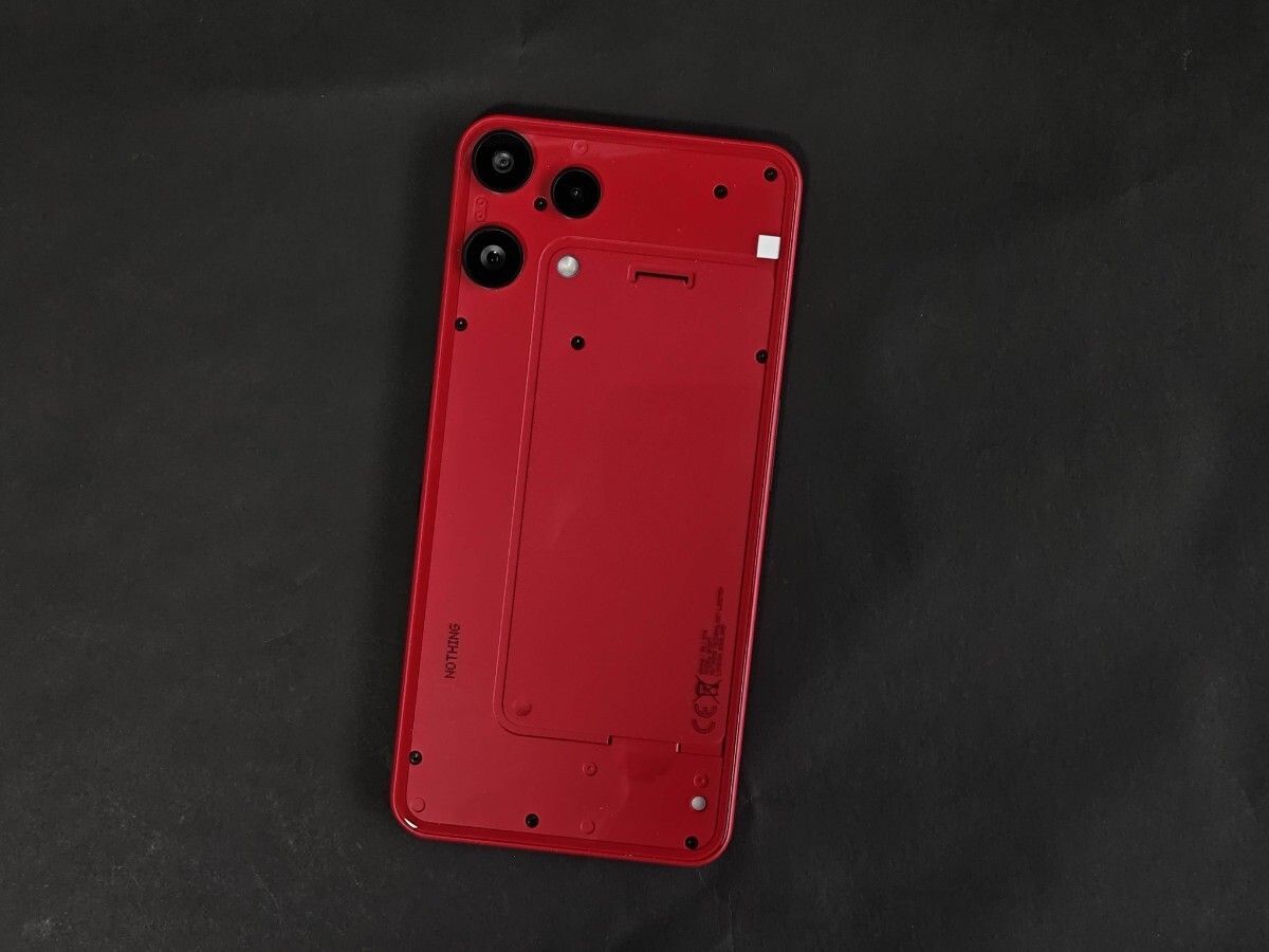 早者勝ち人気のRED⑥ 使用浅の綺麗なNothing Phone 3a Lite SIMフリー