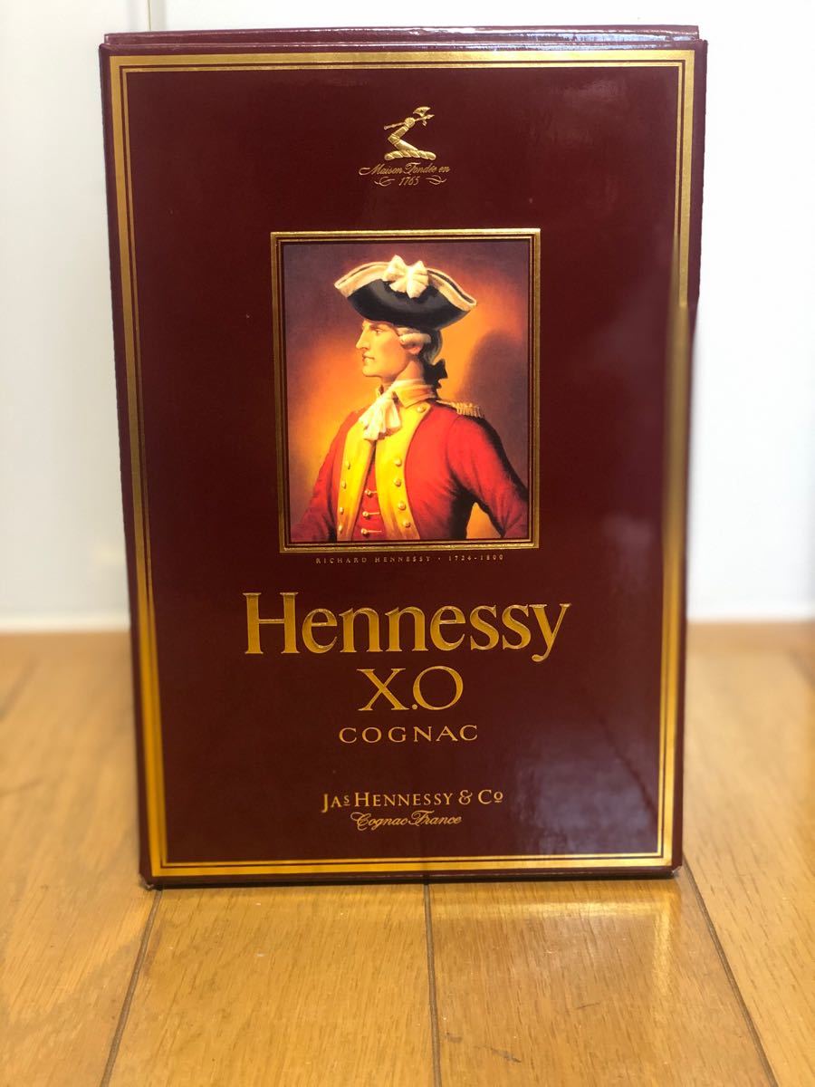 HENNESSY XO 金キャップ　700ml 未開栓