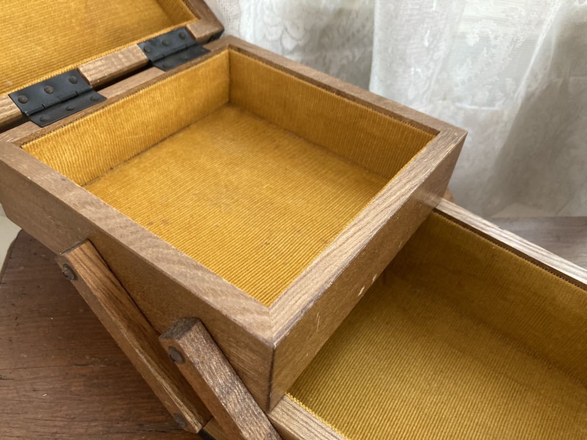 上質 和 骨董 おしゃれ 道具箱 刺繍 裁縫 ケース 古道具 雰囲気 レトロ vintage Japanese antique_画像5