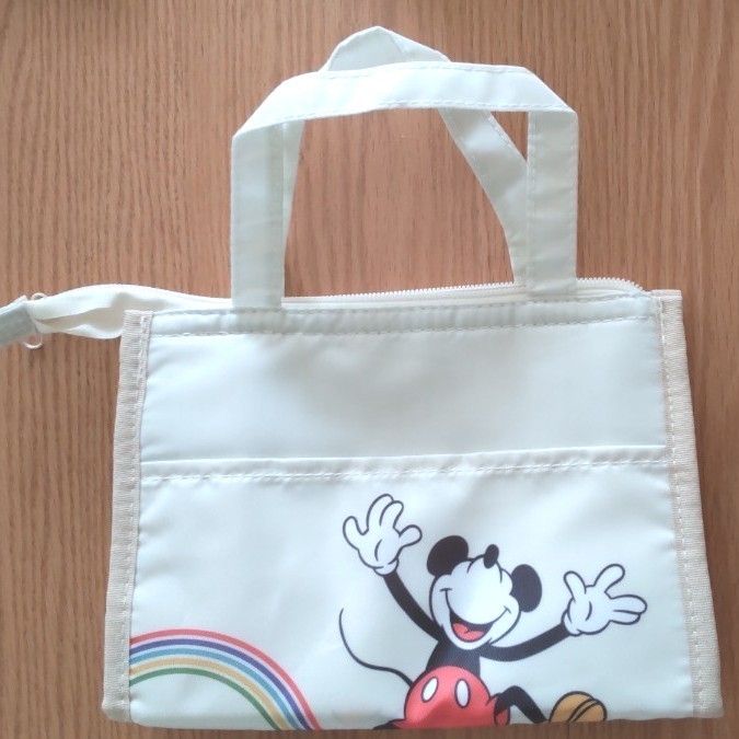 【Disney】ミッキー＆ミニー保冷おでかけバッグ