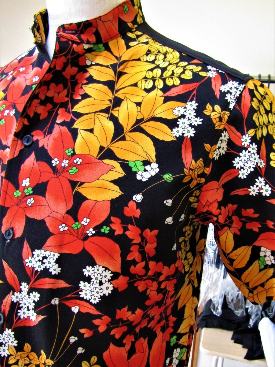 . hand . pattern kimono : stand-up collar shirt remake red : yellow color floral print!