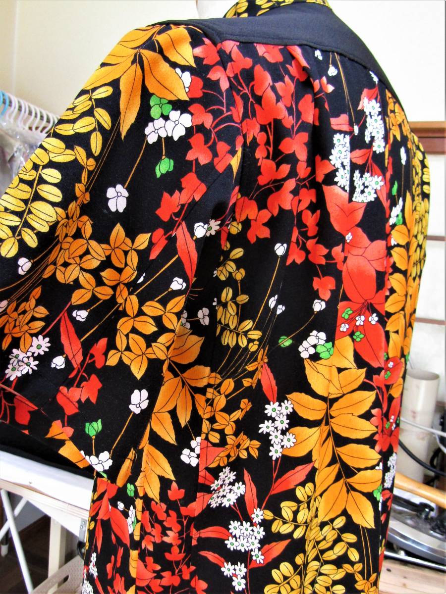 . hand . pattern kimono : stand-up collar shirt remake red : yellow color floral print!