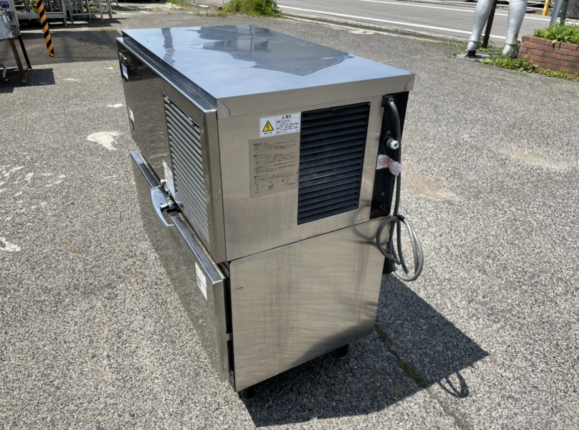 インボイス登録店 ホシザキ 全自動製氷機 80K P-80ST3形 3相200V インボイス登録店 ホシザキ 全自動製氷機 80K P-80ST3形 3相200V