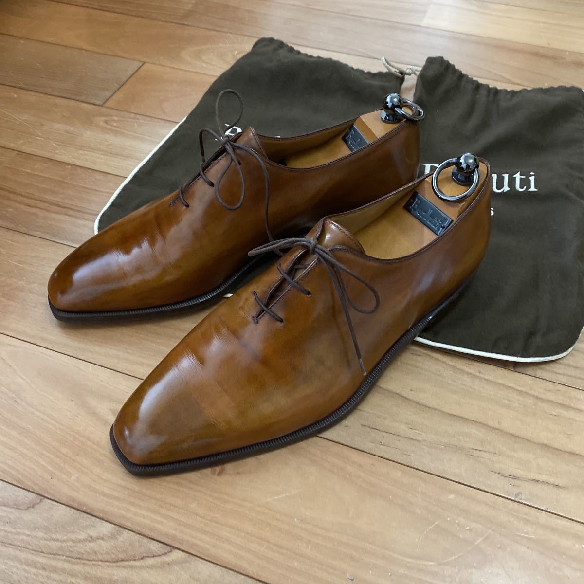 【希少 美品】Berluti PARIS ベルルッティ 7.5 プレーントゥ ドレスシューズ 専用シューキーパー付き_画像6