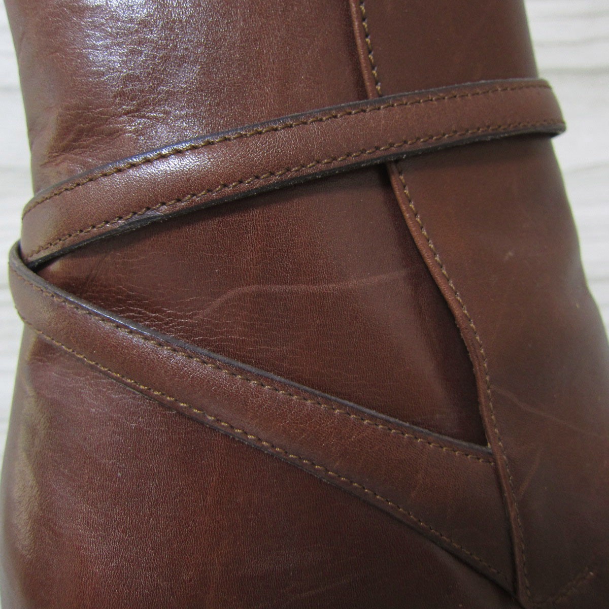 美品 TANINO CRISCI タニノクリスチー ベルト レザー ジョッパー