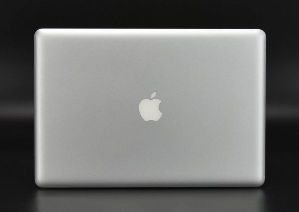 10200円 美しい Apple MacBook Pro A1286 液晶画面 取り外し品