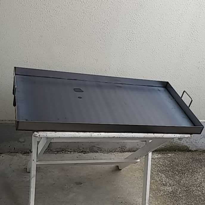 特注サイズ 鉄板4.5ミリ 900×450 全周フチ溶接 持ち手熔接 特注サイズ 鉄板4.5ミリ 900×450 全周フチ溶接 持ち手熔接