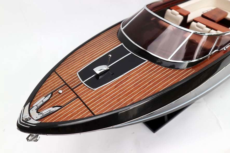 ●新品特価　精密級ボート Riva Rivamare 84cmL 完成品メタリックブラック_画像4