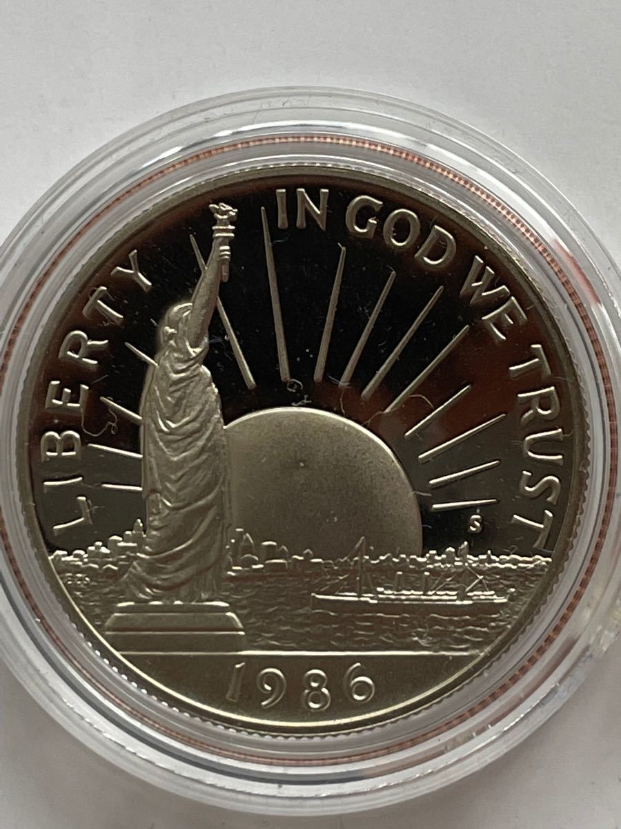 アメリカ 自由の女神 記念硬貨 記念コイン SILVER 銀貨