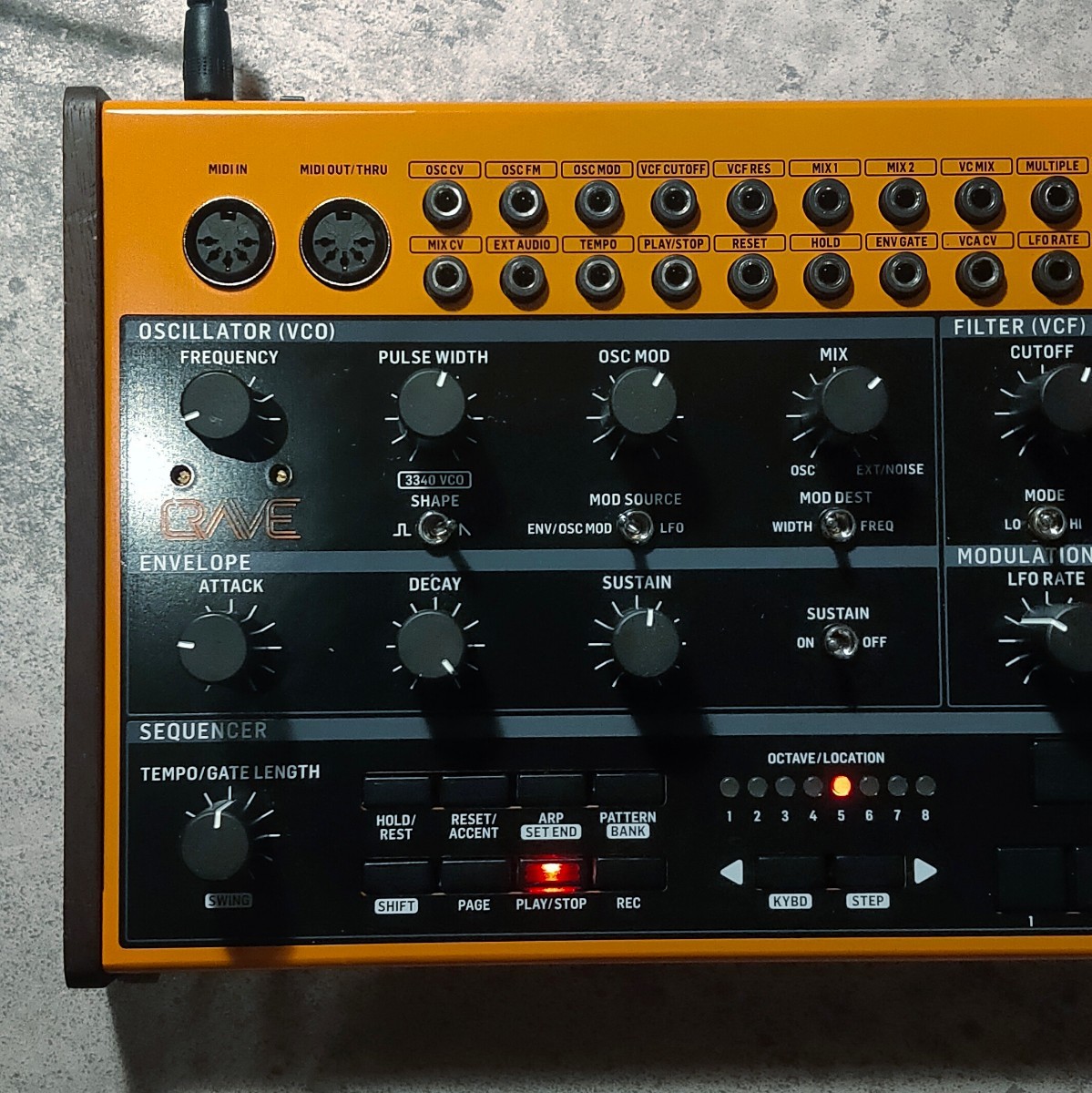 BEHRINGER CRAVE ベリンガー アナログシンセ DTM マシンライブ 作曲 ビートメイク モジュラー テクノ