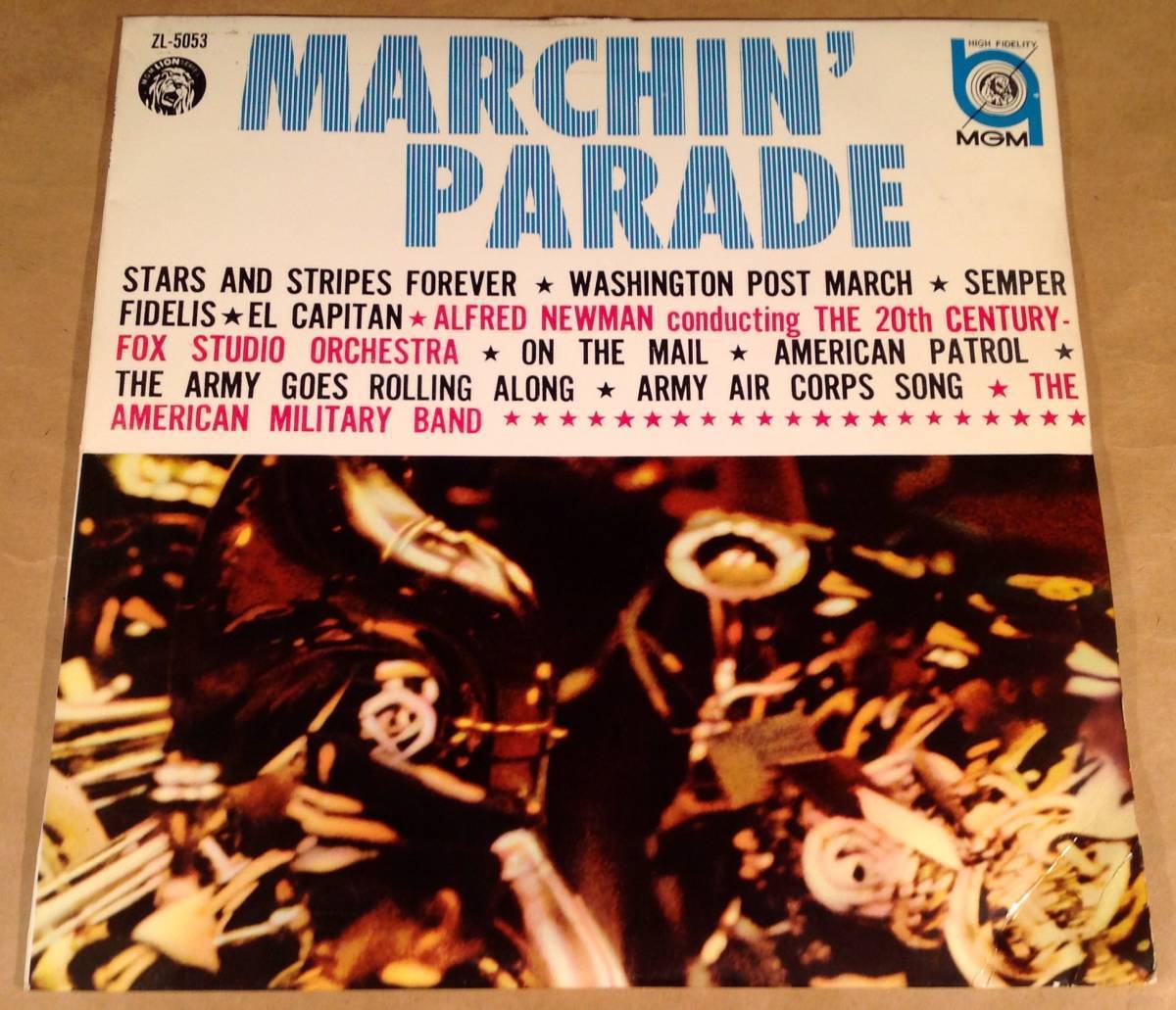 LP(10 -inch record )*[ marching *pare-do] Alfred * Newman finger . american * military * band *