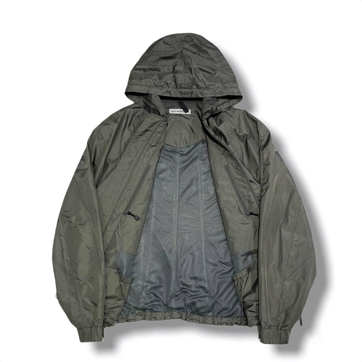 Yahoo!オークション - 01aw ISSEY MIYAKE MEN Parachute Hood Yahoo!オークション - 01aw ISSEY MIYAKE MEN Parachute Hood