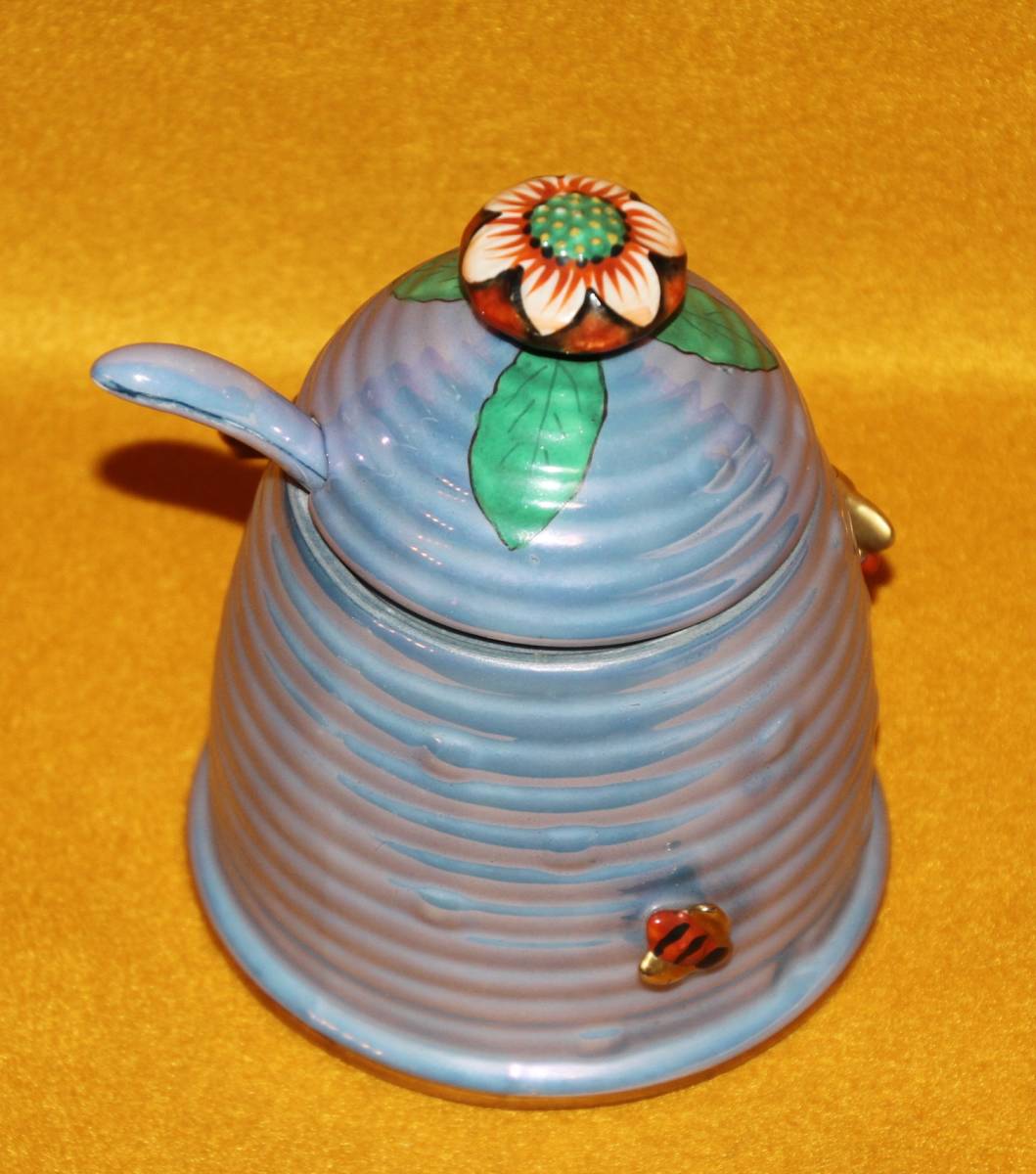 逆輸入 オールドノリタケ 花つまみ、ミツバチの蓋物 ハニー/ジャム オールドノリタケ