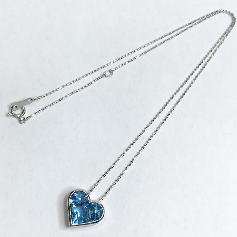 信頼への信頼 12982円 K18WG ブルートパーズ ハートモチーフ ネックレス qoj トパーズ