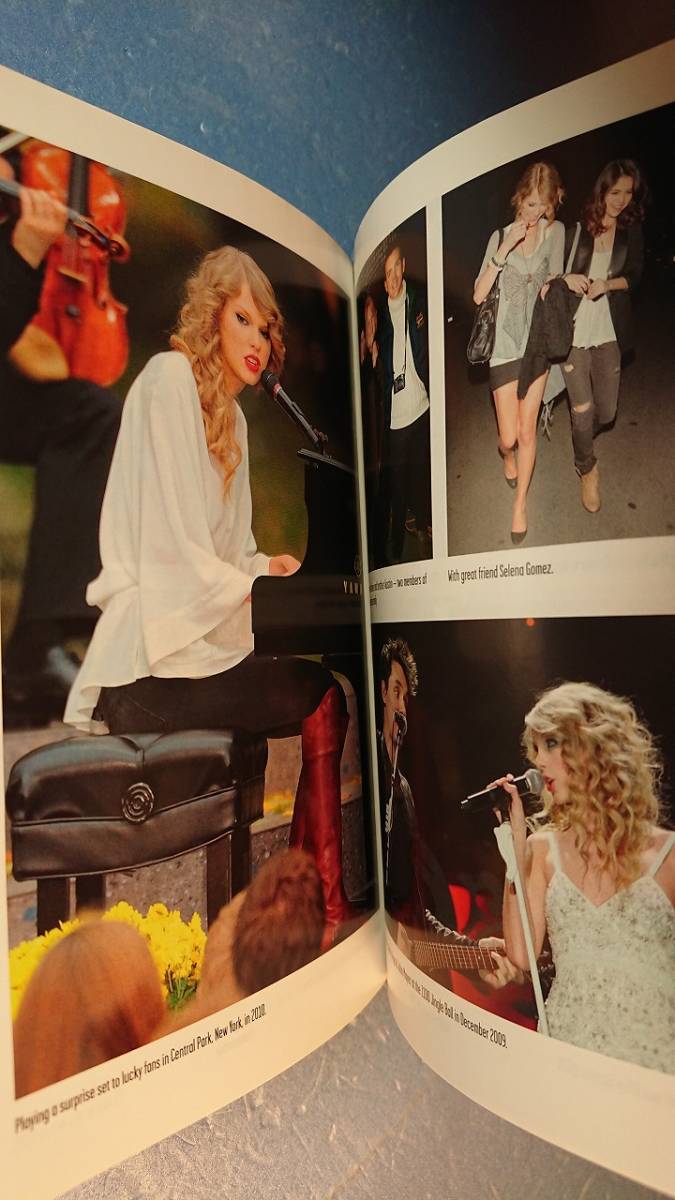 英語歌手テイラー・スイフト「Taylor Swift：The Whole Story」Chas Newky-Burden著　Harper　2014年
