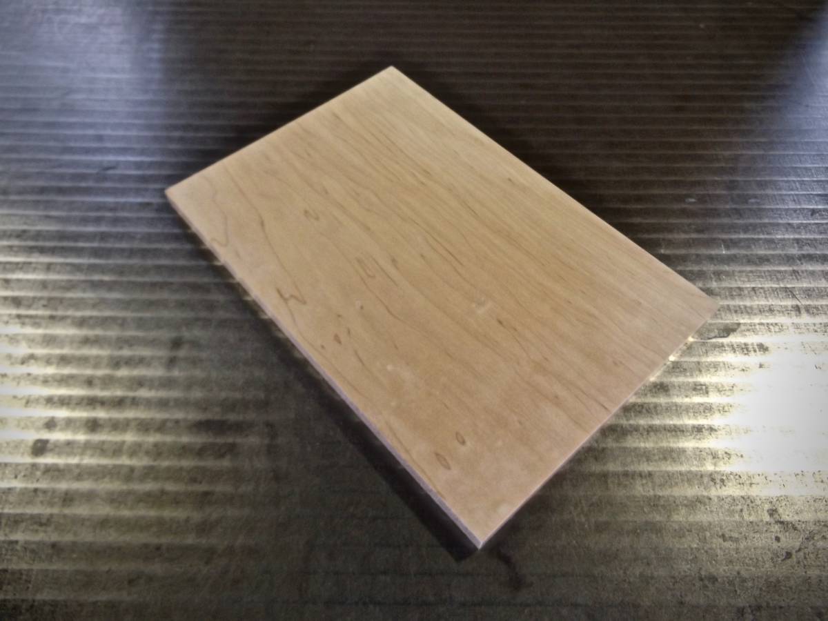  maple .( maple )chijimi. sphere .(300×200×15)mm 1 sheets purity one sheets board free shipping [2661] maple maple camp tool cutting board raw materials wood 