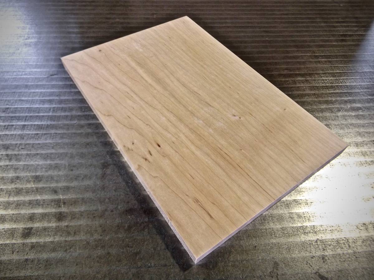 かえで杢（楓） チジミ杢 玉杢 （300×200×15）mm 1枚 無垢一枚板 送料無料 [2670] メープル カエデ キヤンプ 道具 まな板 材料 木材 _画像5