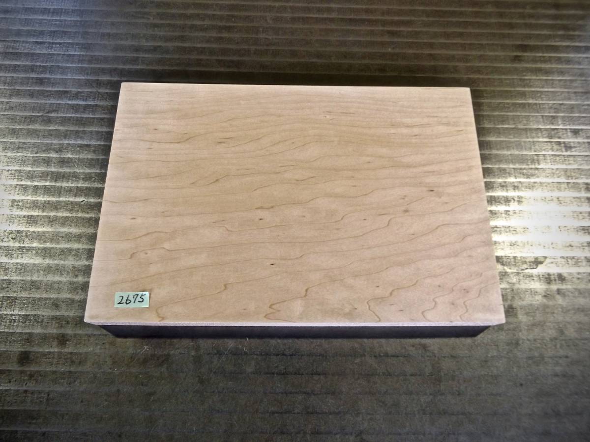 かえで杢（楓） チジミ杢 玉杢 （300×200×22）mm 1枚 無垢一枚板 送料無料 [2675] メープル カエデ キヤンプ 道具 まな板 材料 木材 の画像2