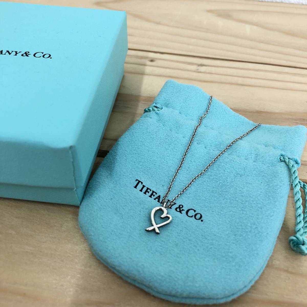 Tiffany&Co ティファニー ネックレス ペンダント ラビングハート Tiffany&Co ティファニー ネックレス ペンダント ラビングハート