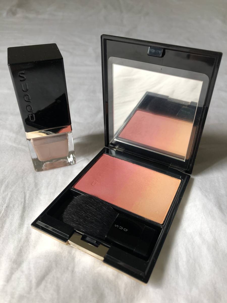Paypayフリマ 美品 2点セット Suqqu ピュアカラーブラッシュ 01 蕾咲 シマーリクイド ハイライター 01 チーク ハイライト トムフォード Chanel Paypayフリマ 美品 2点セット Suqqu ピュアカラーブラッシュ 01 蕾咲 シマーリクイド ハイライター 01 チーク ハイライト トムフォード Chanel