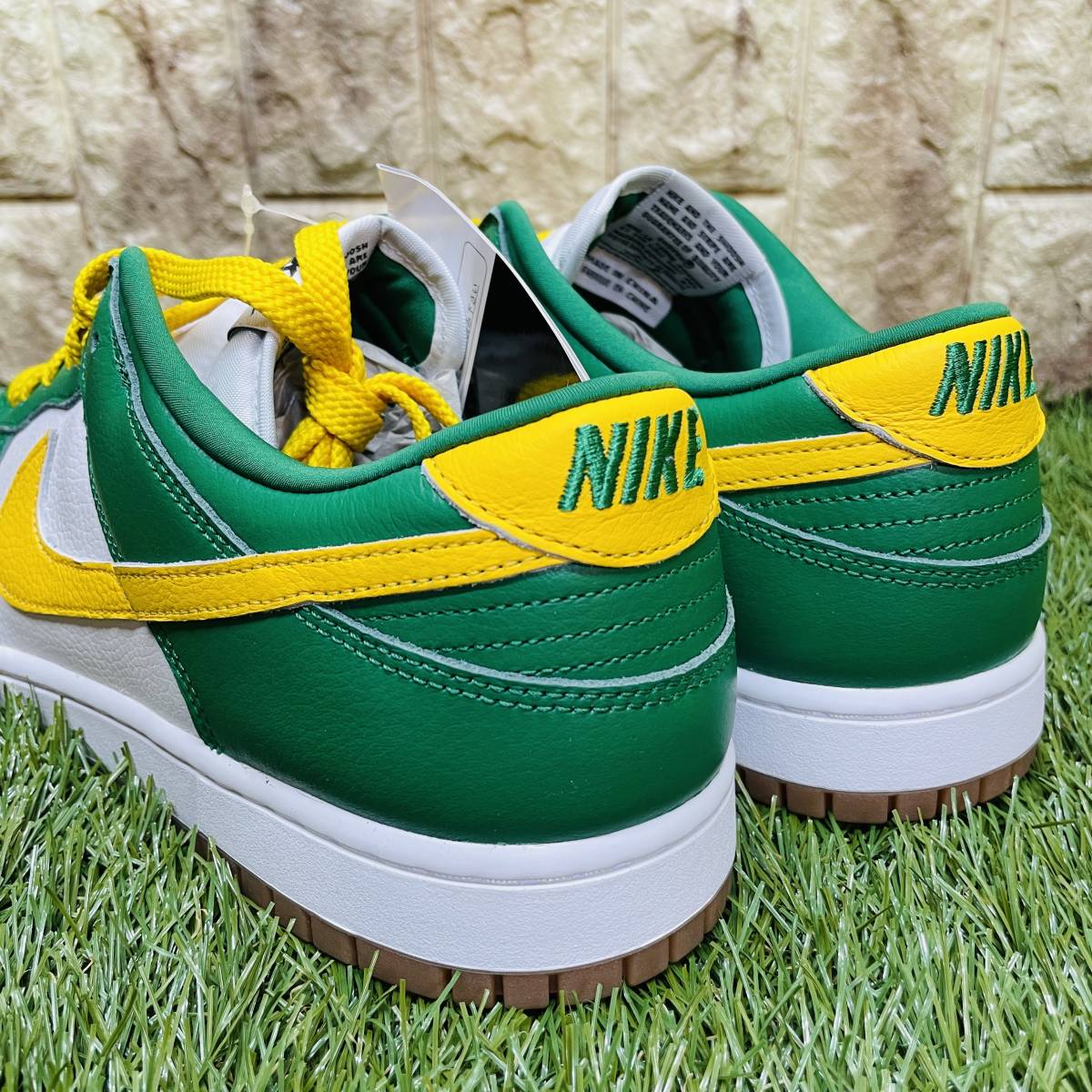 即決 ナイキ ダンク ロー NIKE DUNK 白 緑 黄 ホワイト グリーン 即決 ナイキ ダンク ロー NIKE DUNK 白 緑 黄 ホワイト グリーン