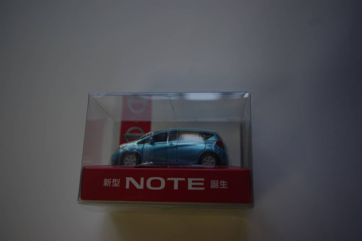 ★新品未開封品　レア限定商品！　日産　NOTE(E12前期型）　ノート（水色）　プルバックカー　　非売品　正規品　全国送料無料！！_画像1