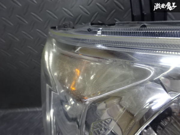 ホンダ 純正 RK1 RK2 ステップワゴン 前期 HID ヘッドライト ランプ 右 運転席側 KOITO 100-22013 点灯OK 割れ無し 在庫有 即納 棚21-4_画像5