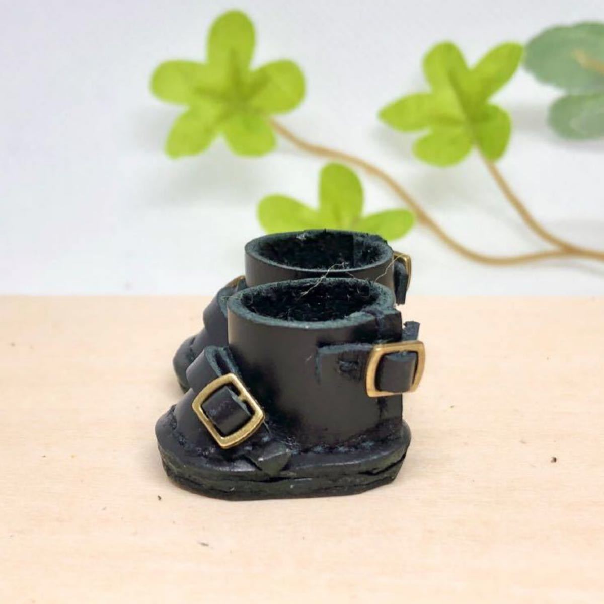 革細工　丸エンジニアブーツ　miniature  boots.