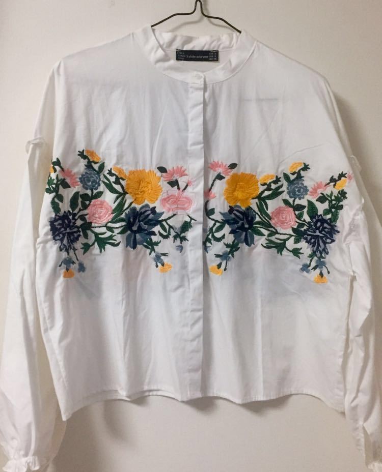 Paypayフリマ 新品 未使用 タグ付 バルーンスリーブ 刺繍ブラウス 花柄 刺繍 フラワー ホワイト カラフル クロップ丈 フリル Zara Zbra 完売商品 Paypayフリマ 新品 未使用 タグ付 バルーンスリーブ 刺繍ブラウス 花柄 刺繍 フラワー ホワイト カラフル クロップ丈 フリル Zara Zbra 完売商品